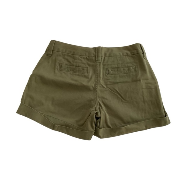 Banana Republic Roll Up Chino Short Sz 0 Olive Green Weekender Preppy - Picture 2 of 12